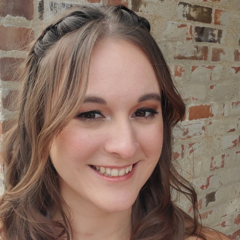 Meet your Posher, Paulina